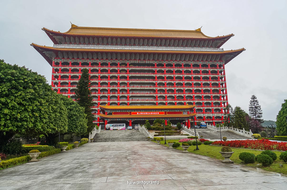 台北美食推薦 松鶴餐廳 圓山大飯店氣派豪華的吃到飽餐廳 跟著領隊sky玩 一日遊 美食 親子 景點 住宿