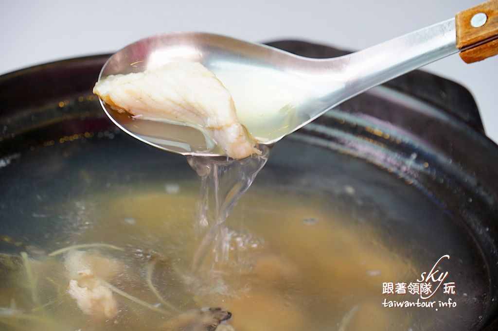 【新環港海鮮餐廳】基隆八斗子美食推薦超鮮河豚料理