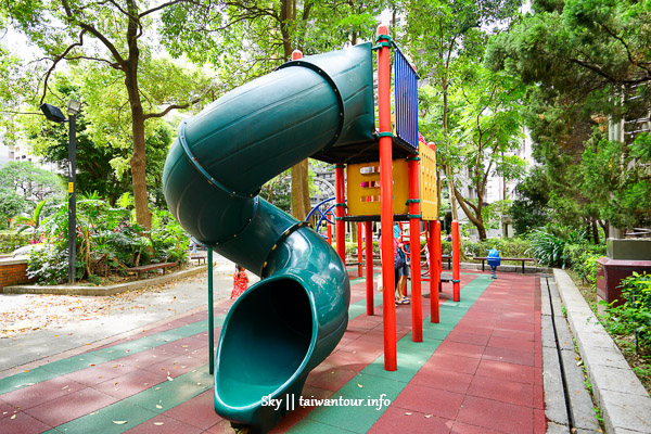 桃園親子景點【六和兒童公園】免費玩水.溜滑梯