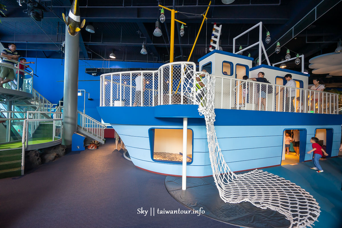 基隆親子景點【國立海洋科技博物館.兒童廳】室內互動海洋體驗